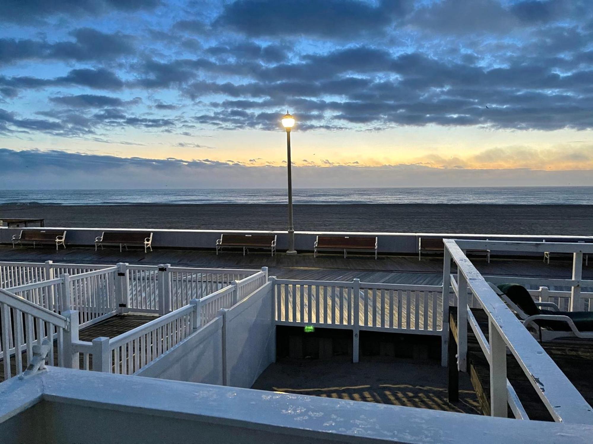Sea Foam Ocean Front 1005 Apartment Ocean City Exterior foto